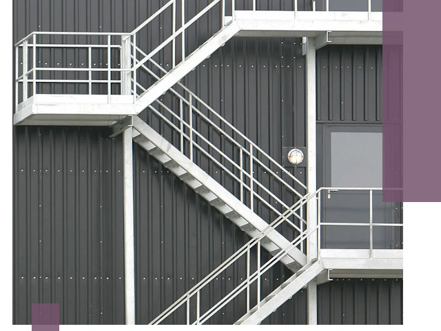 Изготовление и монтаж пожарных лестниц в Саяногорске быстро и надежно