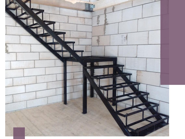 Лестницы на металлокаркасе под ключ в Саяногорске — изготовление и монтаж