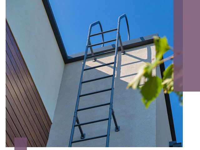 Лестницы на крышу в Саяногорске — изготовление, монтаж, демонтаж