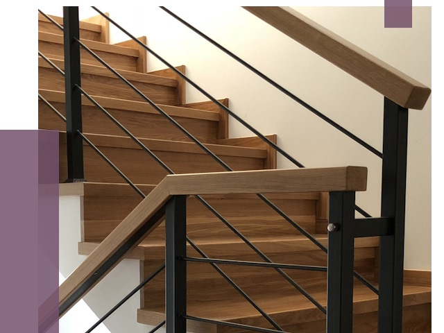 Обшивка металлической лестницы деревом в Саяногорске от 4353 руб.