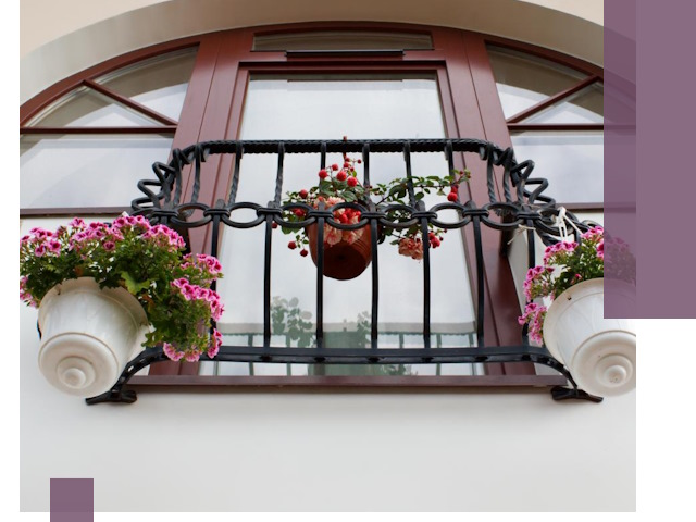 Изготовление и монтаж французских балконов в Саяногорске