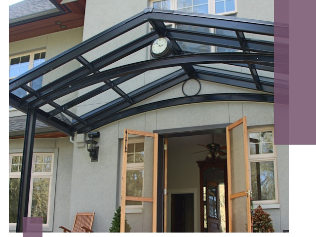 Изготовление и монтаж навесов и козырьков в Саяногорске