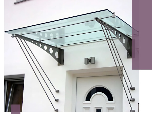 Козырьки над входом под ключ в Саяногорске — изготовление и монтаж