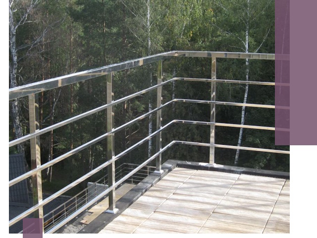 Парапеты из нержавеющей стали в Саяногорске — изготовление и монтаж