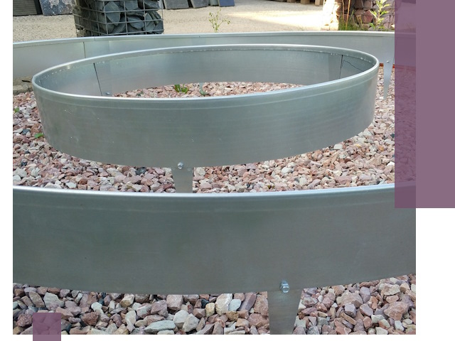 Нержавеющие бордюры под ключ в Саяногорске — изготовление и монтаж