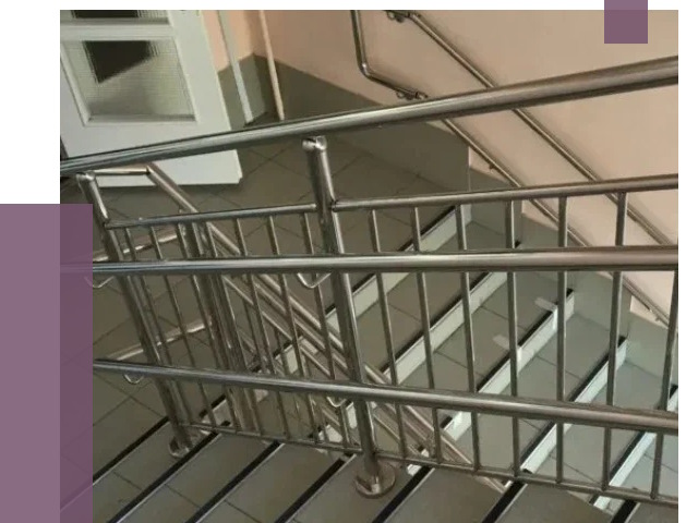 Демонтаж поручней из нержавейки в Саяногорске от 3585 руб.